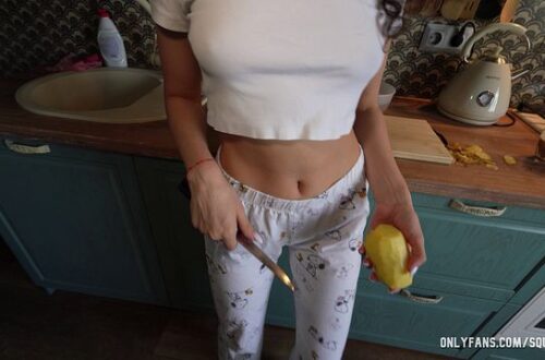 Stepmom Was Cooking Dinner… She Couldn't Resist Me